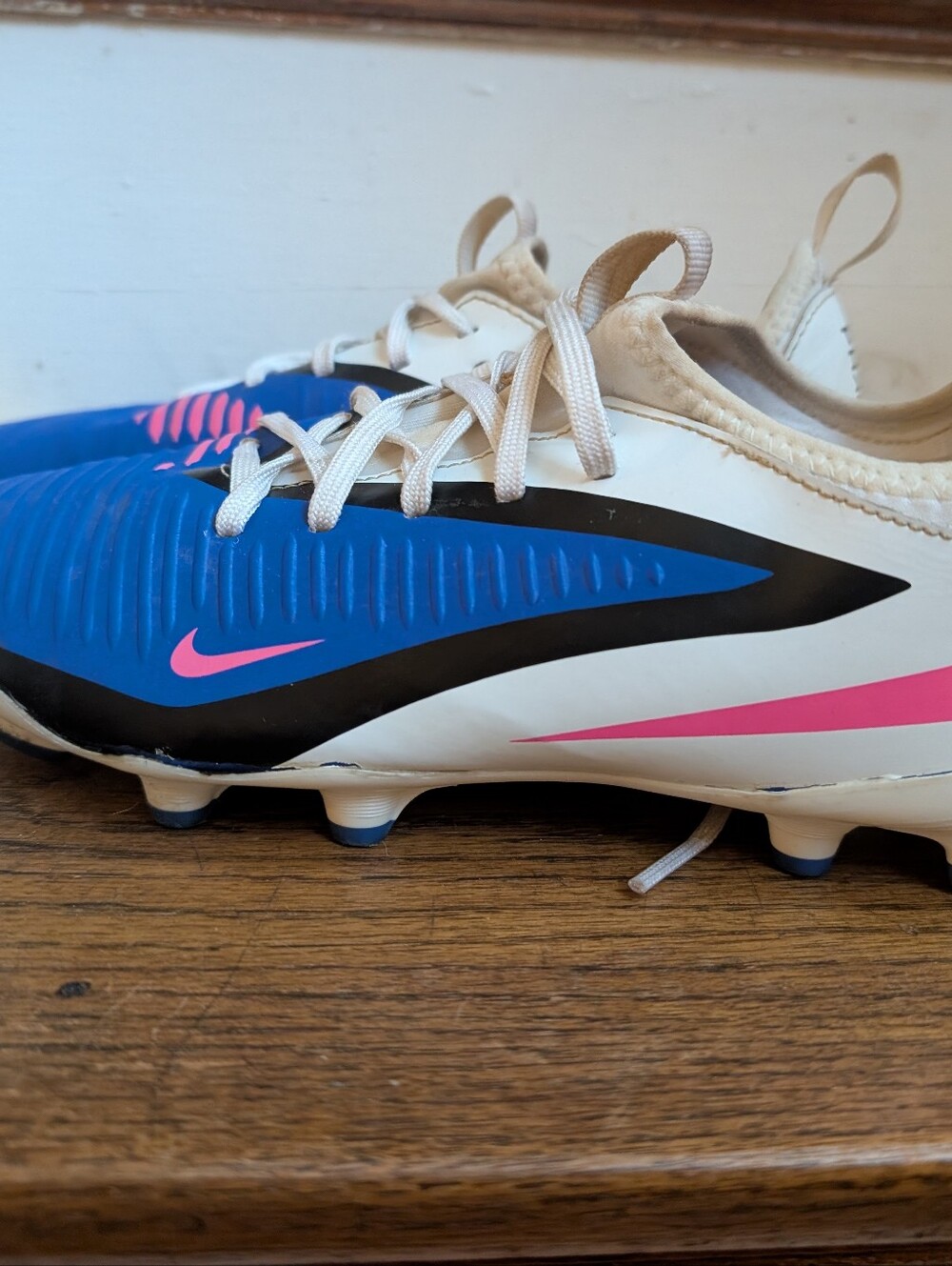 Nike Youth White Blue Pink Soccer Cleats with Black Accents